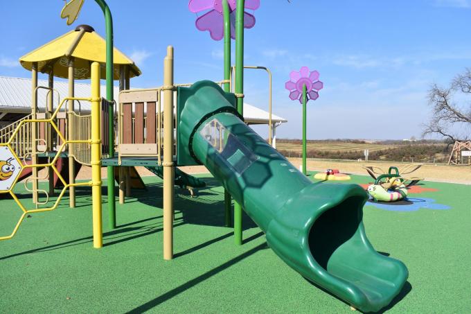 playground slide