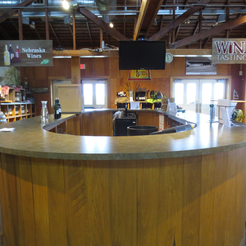 Apple Barn bar
